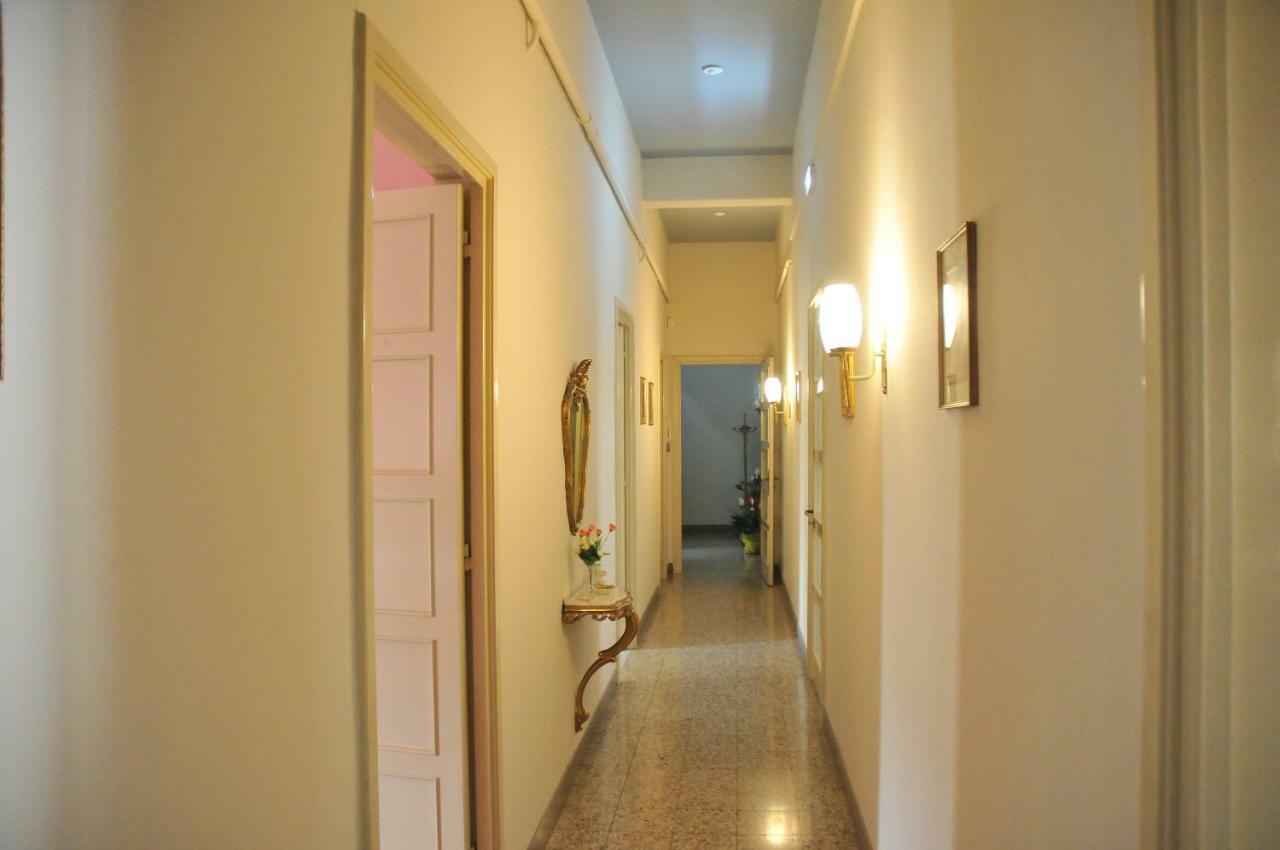 B&B Al Diecisette Catania Ngoại thất bức ảnh